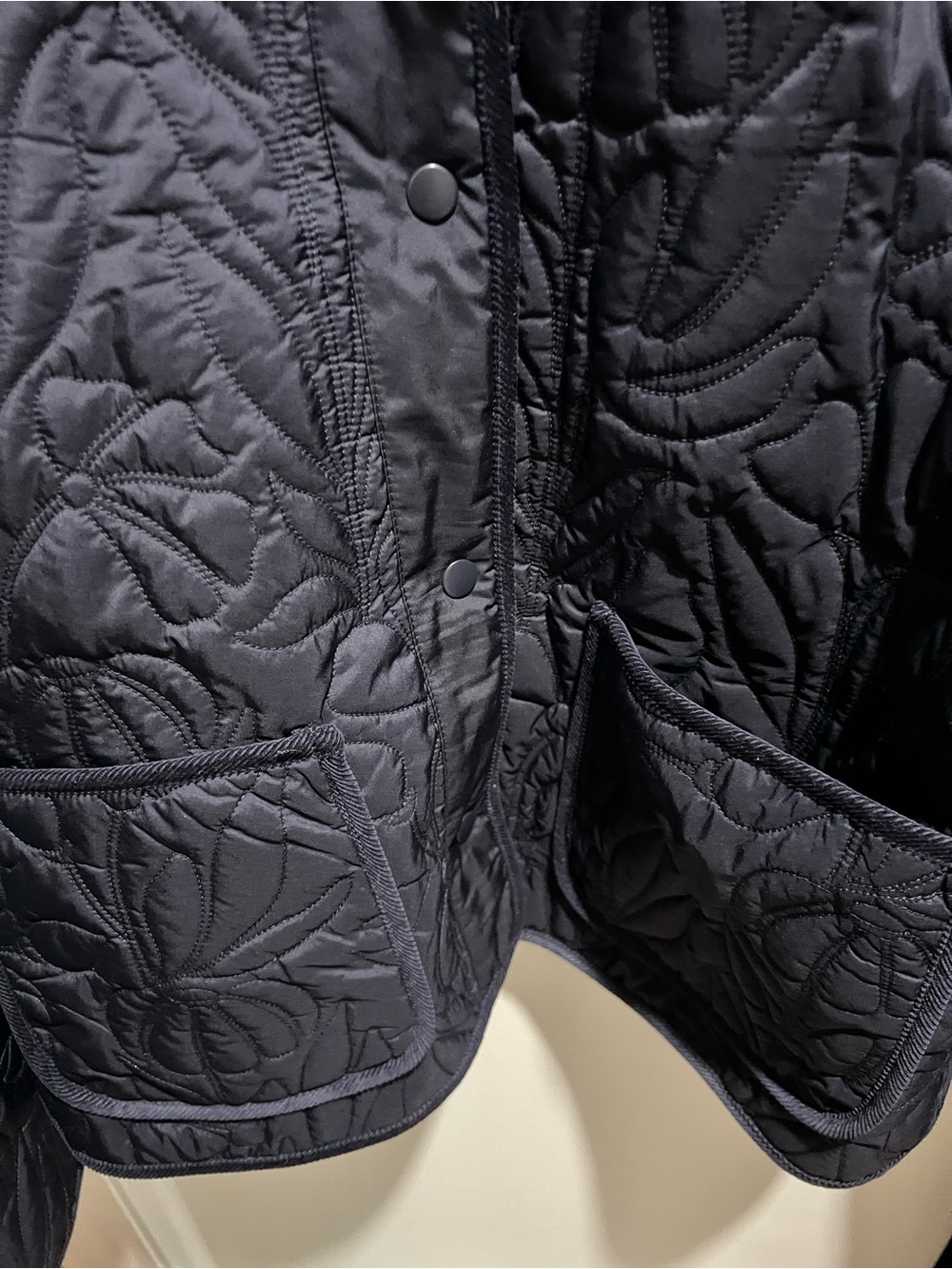 Quilted Navy Women's Jacket - Classic Collar - Picture 6 of 10
